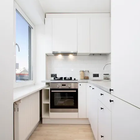 Revalia Bus Station-airport One Bedroom Korter Tallinn
